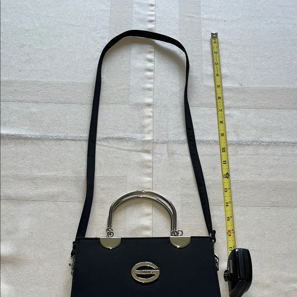 Chic Black Crossbody Bag - Picture 7 of 8